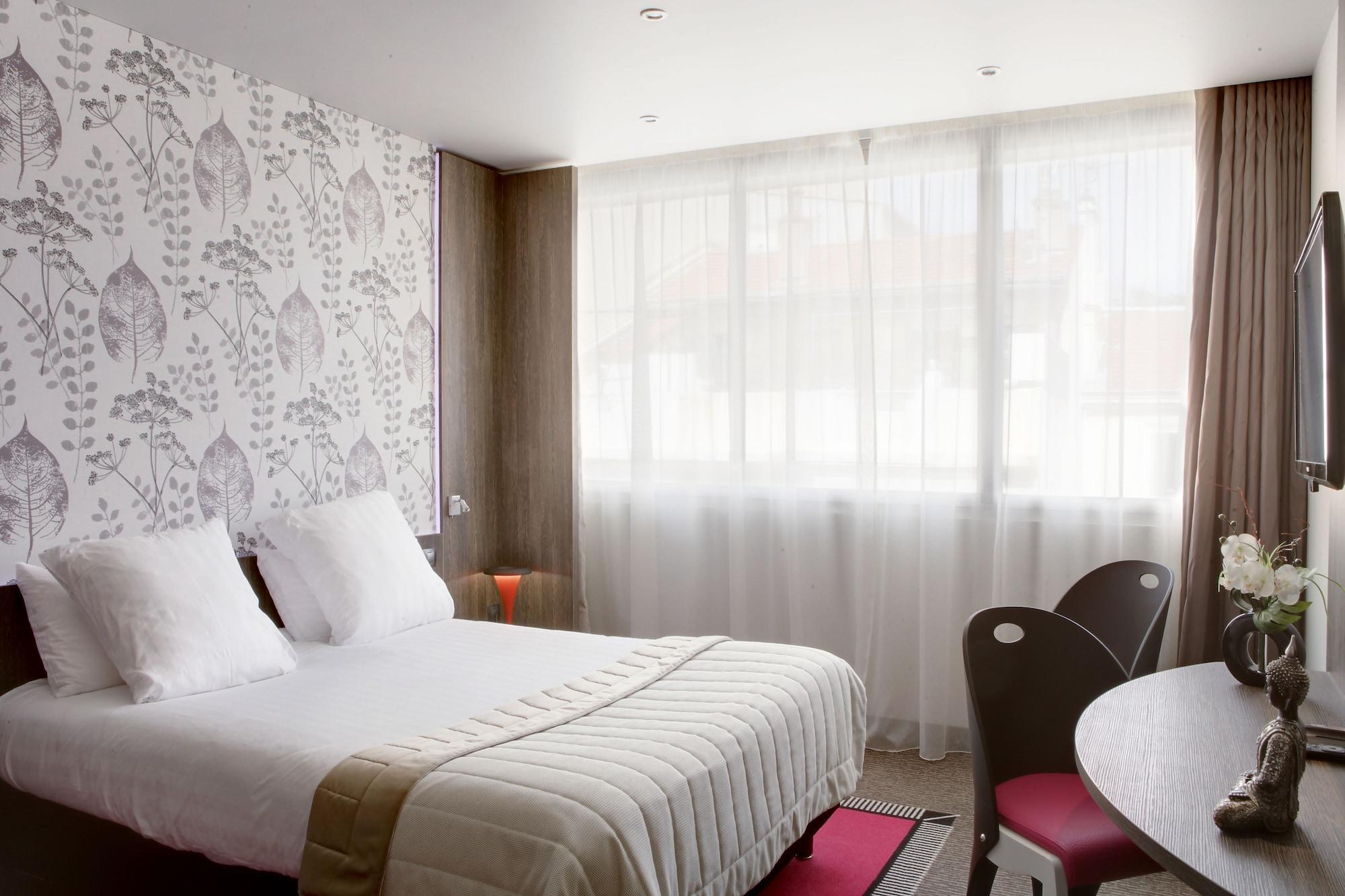 Best Western Premier Le Patio Des Artistes Wellness Jacuzzi Кан Екстериор снимка