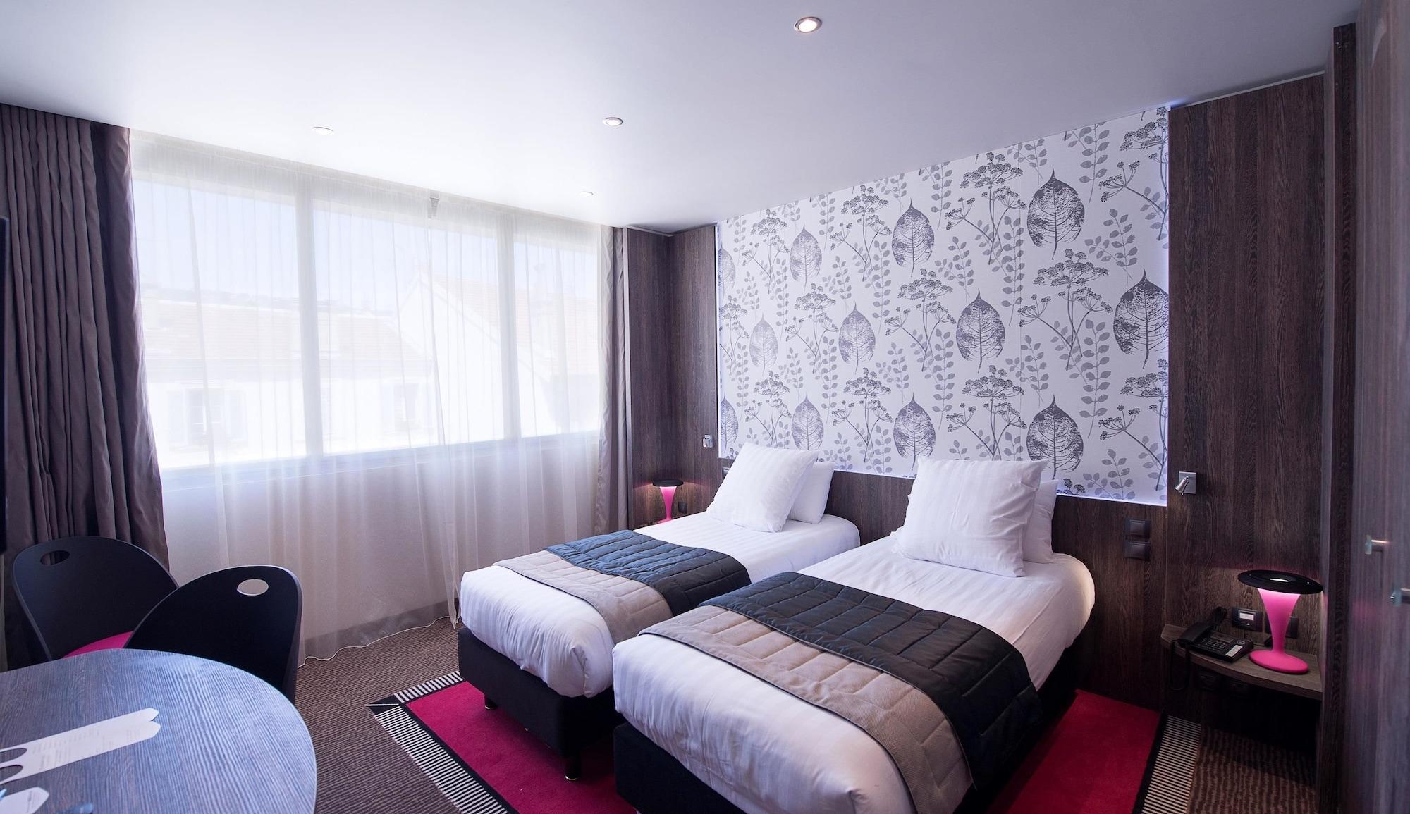 Best Western Premier Le Patio Des Artistes Wellness Jacuzzi Кан Екстериор снимка